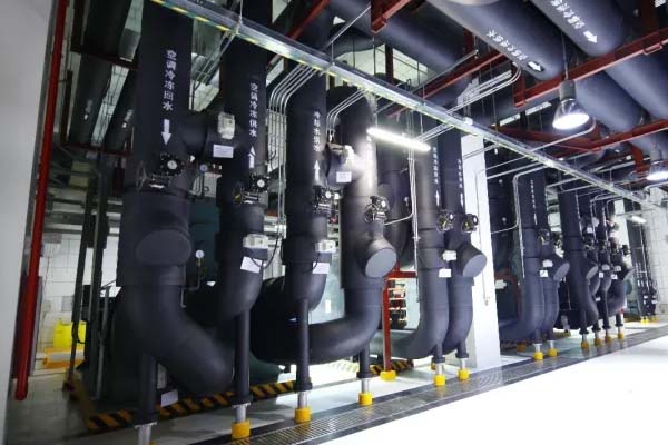 冷庫機房管道保溫.jpg 冷庫機房管道保溫.jpg